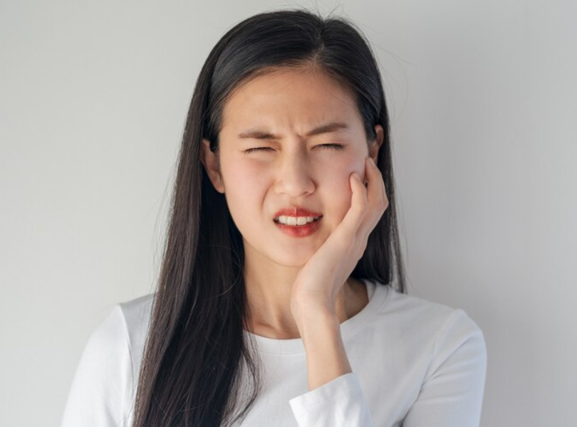 Đau Nhức Răng Khi Sau Làm Răng Sứ 123