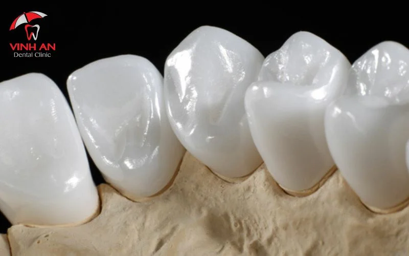 Răng sứ Zirconia