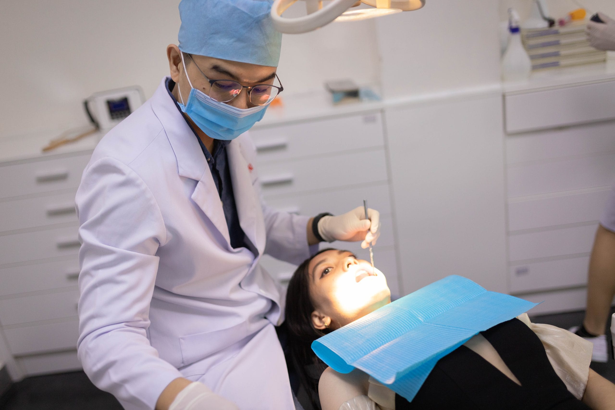 răng toàn sứ ddbio