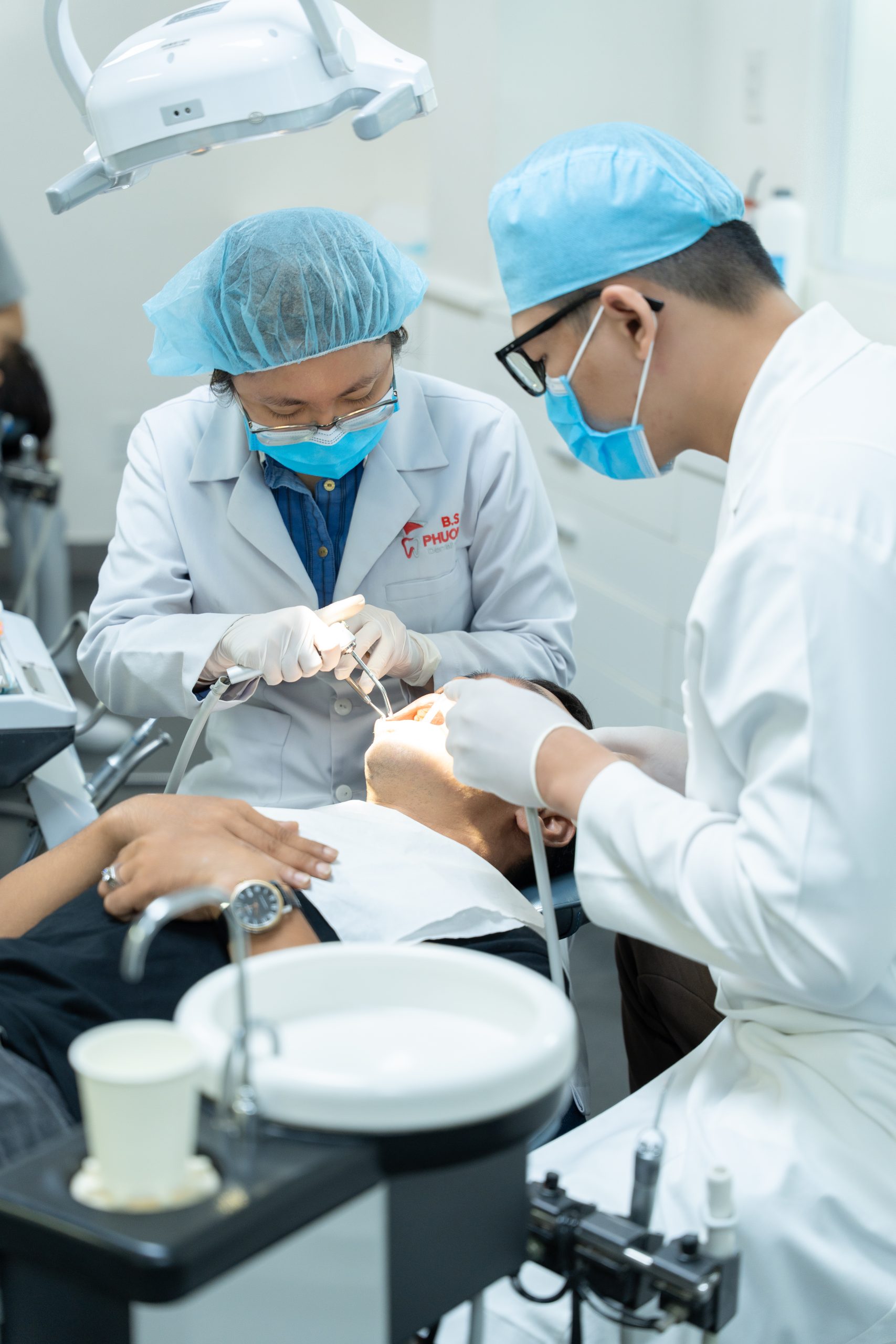 Trồng răng Implant